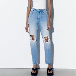 Zara Ripped High Rise Ankle Jean